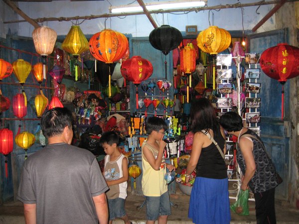 Lantern Shop