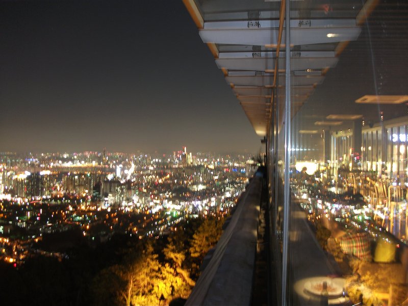 Seoul by night (South)