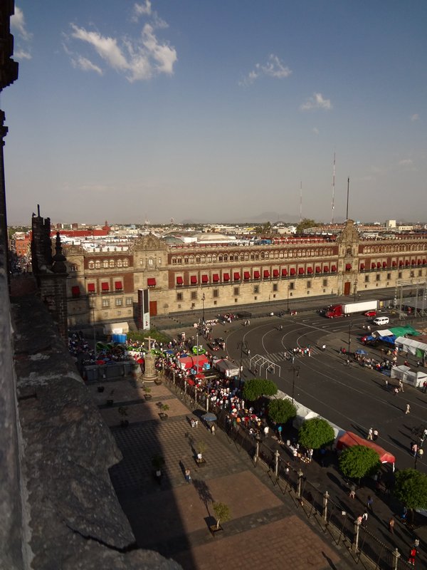 Zocalo... Plaza de la constitucion