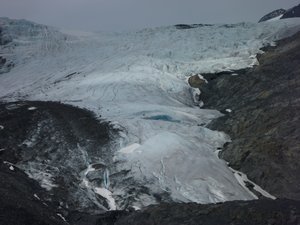 6 The glacier up close
