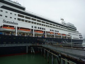 b. A cruise ship arrives