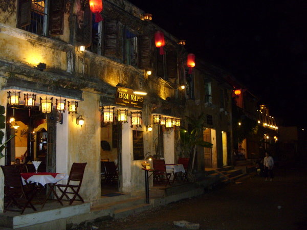 Hoi An old town at night