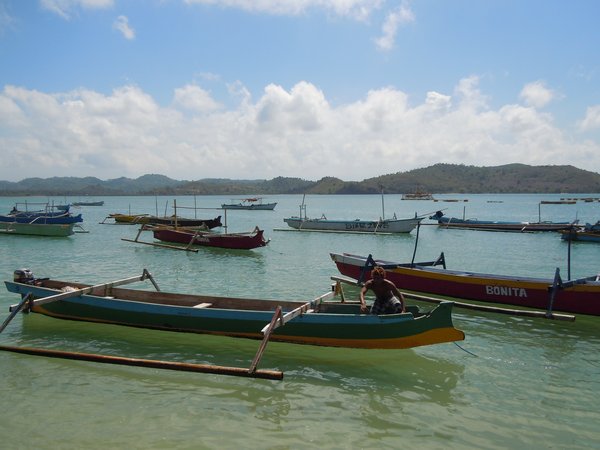 Local style of boats,used as Taxis.