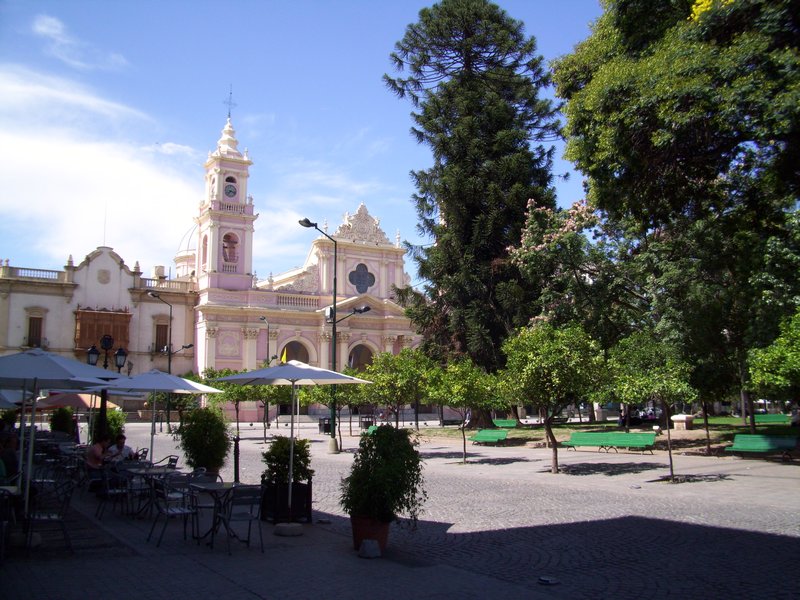 Salta Plaza