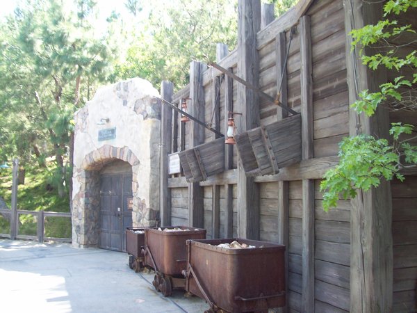 Some of the Hidden Scenery at California Adventure
