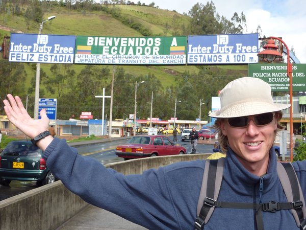 Crossing the border into Ecuado
