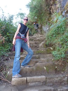 Hiking up to Huayna Picchu