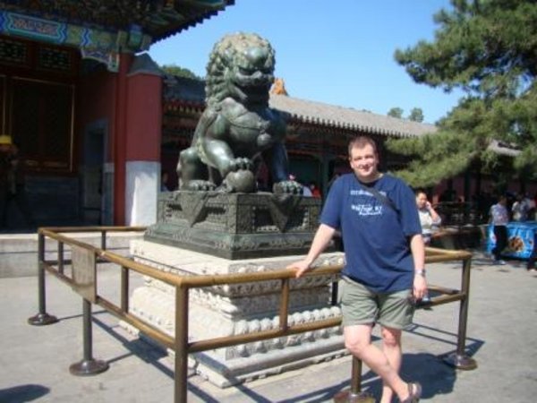 Summer Palace - Lion statue