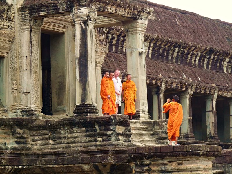 10 Angkor Wat was built by King Suryavarman II to honour Vishnu, his patron deity and to be his funerary temple.