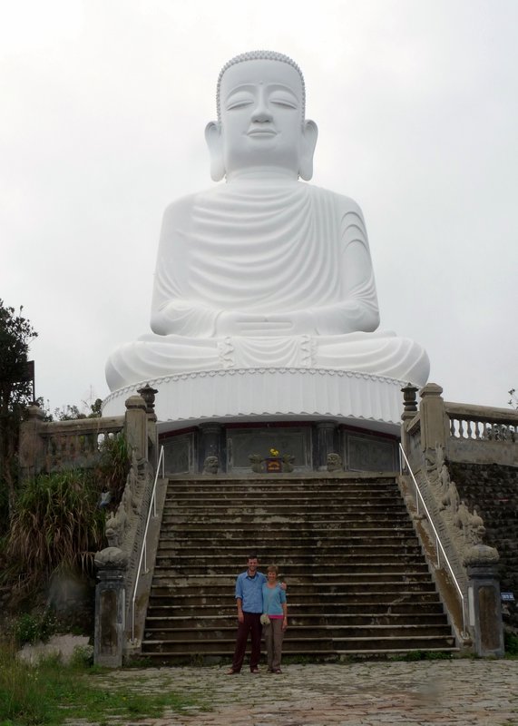 18. 24m-high Buddha