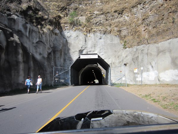 H79 Diamongd Head Tunnel
