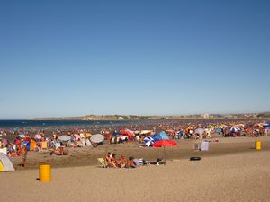 La plage de Puerto Madryn