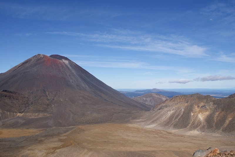 volcan Ngauruhoe et le cratere sud