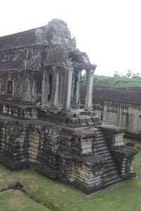 A l interieur d'Angkor Wat