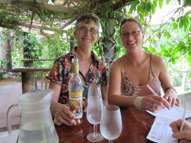 Trudie et les vins de fruits tropicaux (Australie)