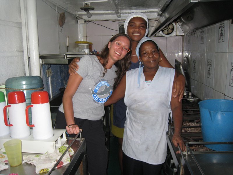Ofelia et Jasmin, les cuisinieres du Maria Patricia (Colombie)