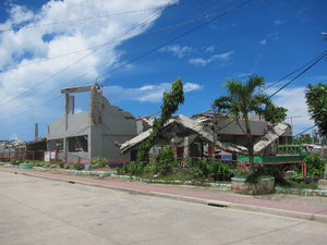 Batiment au centre de Guiuan