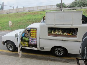 Le camion de fruits et legumes