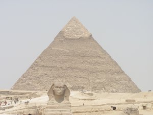 44. Pyramid and the sphinx