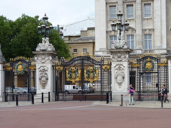 11. Buckingham Palace #2