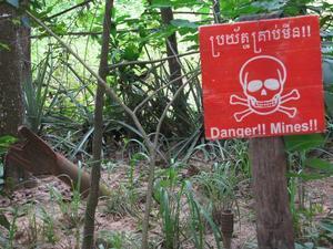 carfull - landmines!!
