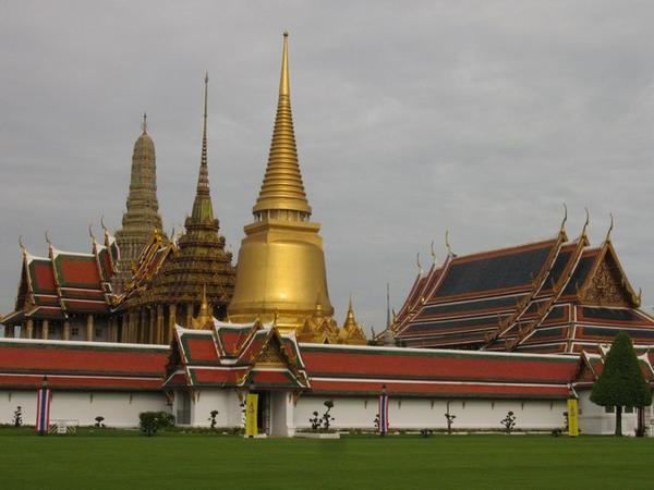 Bangkok - Wat Phra Keow and Grand Palace, 