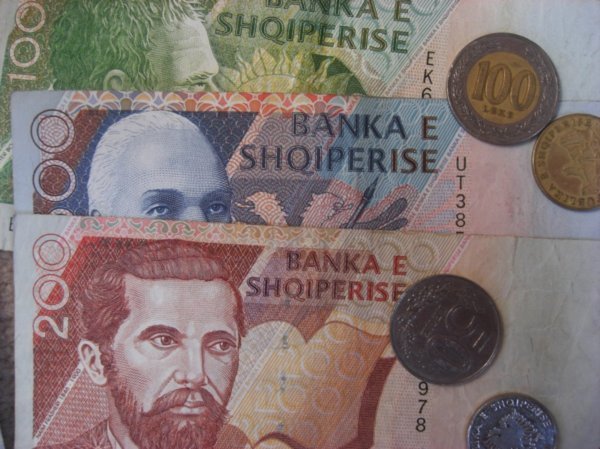 Albanian money - Lek