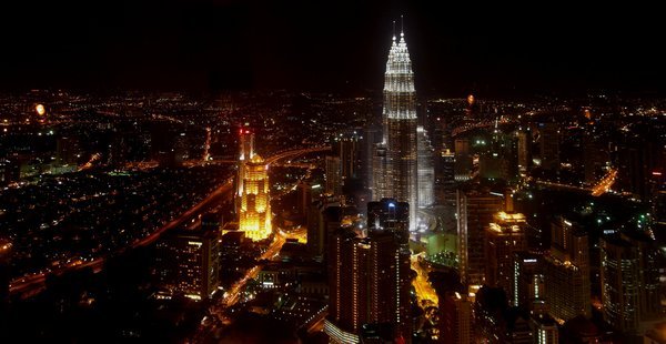 View of the Petronas Tower (as seen from the KL Tower)