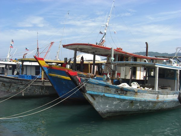 boats in Kota Kinabalu harbour