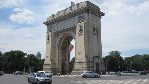 Bucharest's version of the Arc de Triomphe
