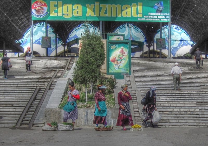 Women at Chorsu Bazaar