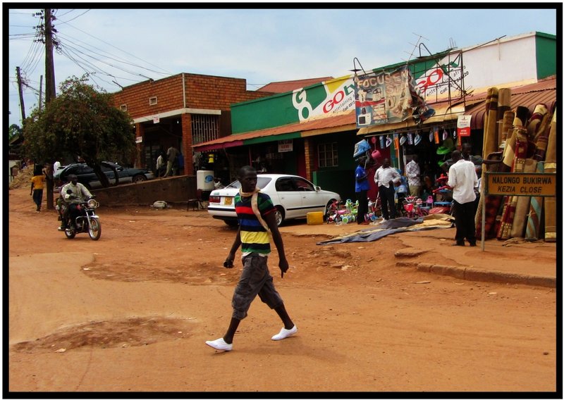 Dusty streets of Kampala