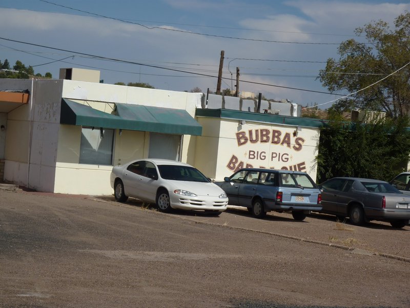 Bubba's Big Pig Bar-Ba-Que