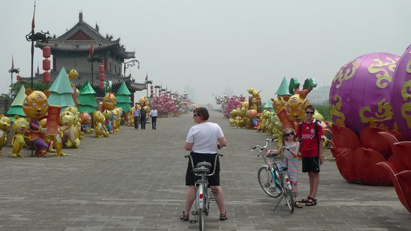 Cykeltur på bymuren i Xian