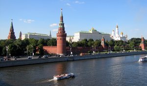 Kremlin & the Moskva river