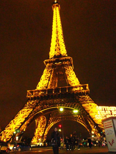 Gemmy 5.05-in Eiffel Tower with White LED Lights at