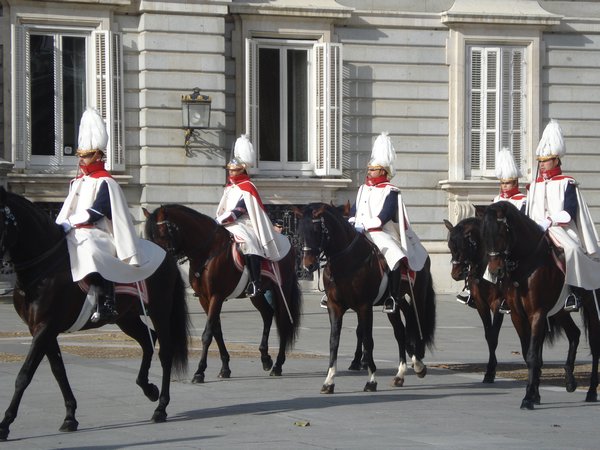 changing of the guard 036