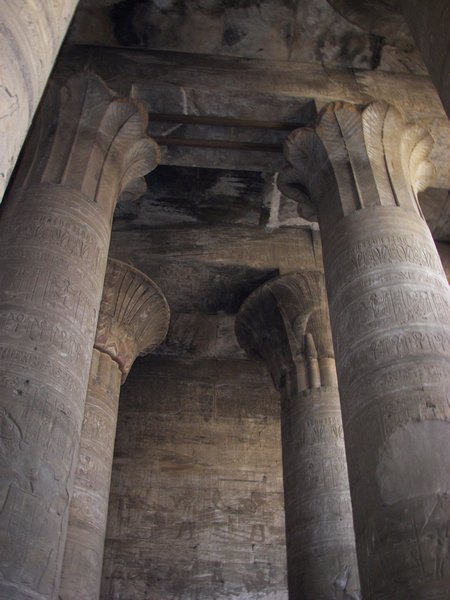 Edfu Temple of Horus 022