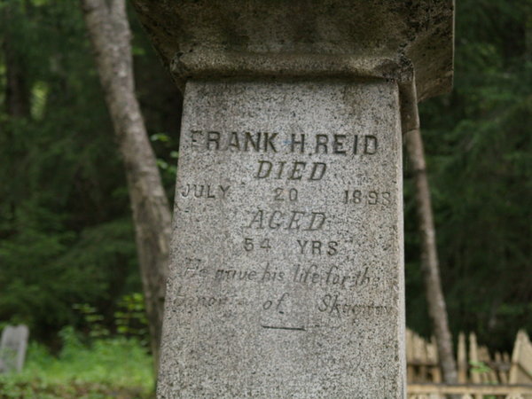 Frank Reid Grave