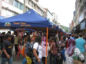 Sandakan Sunday Market 