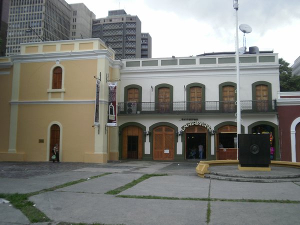 Plaza el venezolano