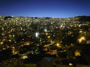 La Paz in the night
