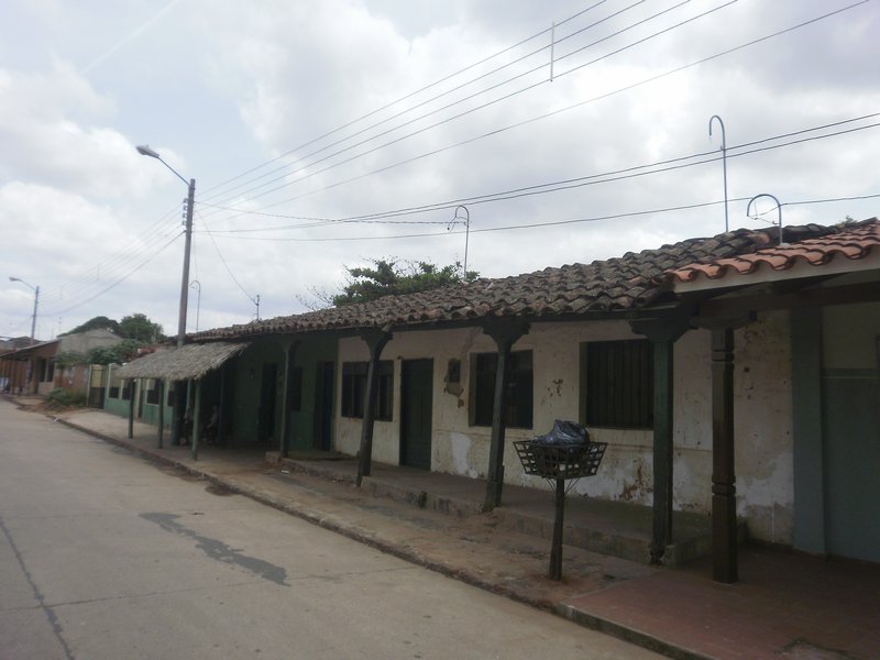 some nice old houses in Cotoca