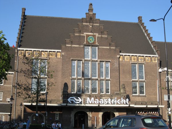 Maastricht Train Station