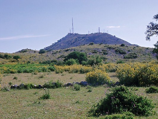 Karst Plateau towardas Pantokrator