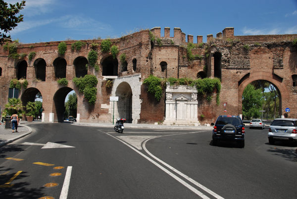 Outer Walls to Villa Borghese Park