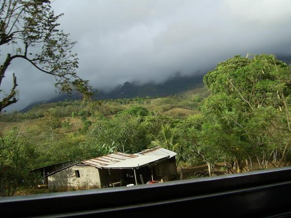 cloud-capped mountains, on the road to Ayote
