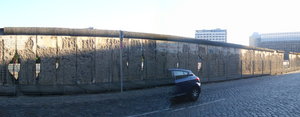Phantom car by Berlin Wall