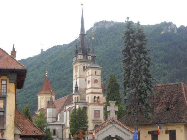 brasov with tampa behind
