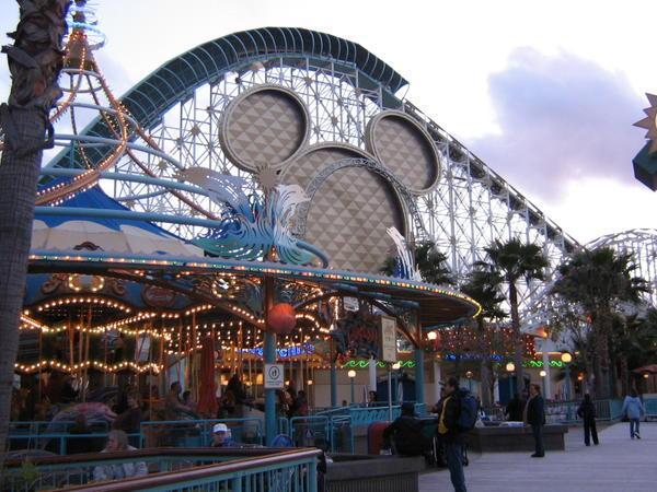 Disney Land - LA - Roller coaster